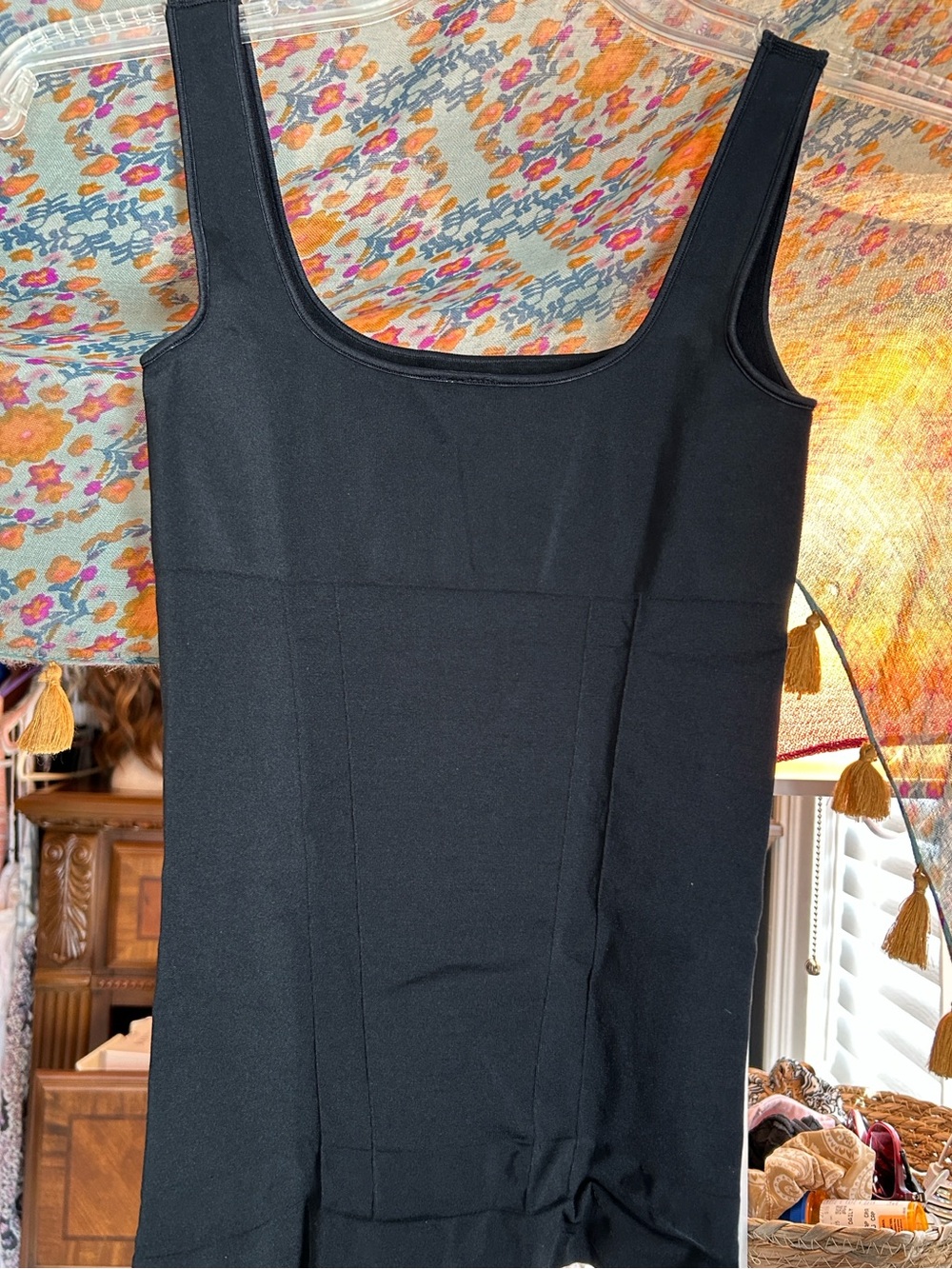 Victoria’s Secret Bodywear seamless shaping tank top black size small NEW - Picture 3 of 11